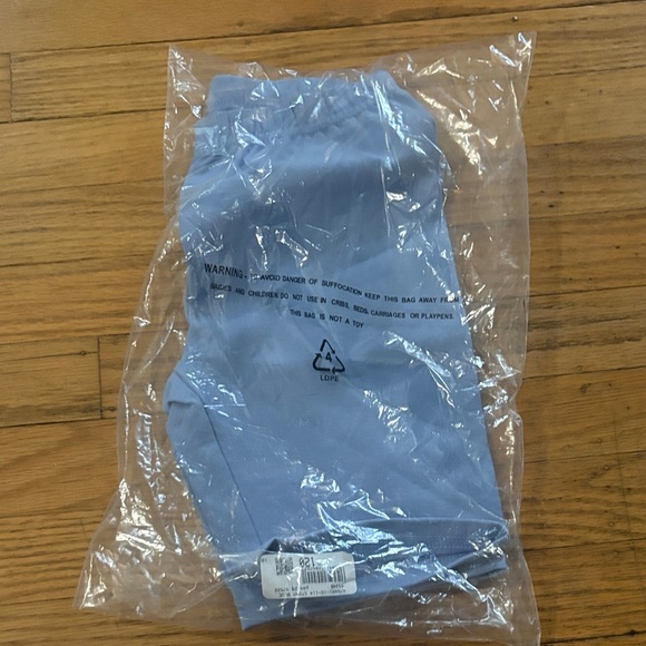 Hanna Andersson Other - Hanna Andersson Light Blue Shorts size 6-7